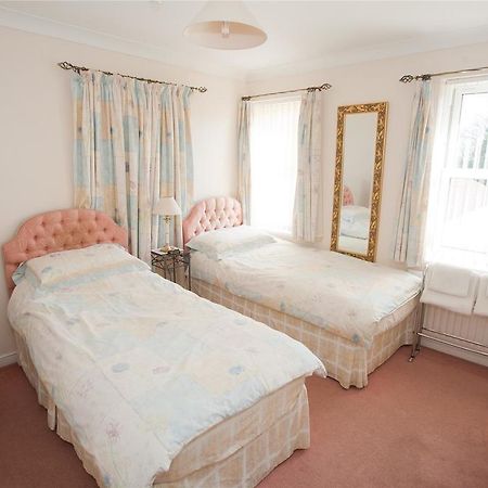Meadow House Hotel Burwell  Esterno foto